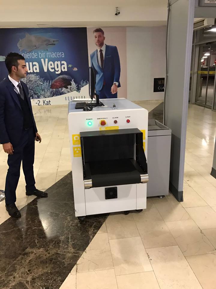 Hotel, ospedali, scuole, centri commerciali